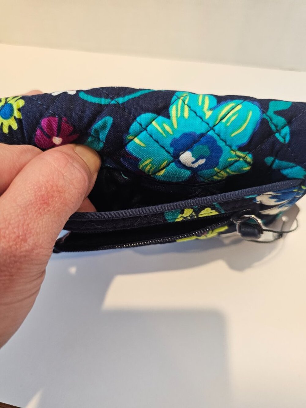NWT Vera Bradley Iconic RFID Riley Compact Wallet Moonlight Garden Flowers Blue - Picture 3 of 10